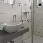バルバラ ゲストハウス 3*