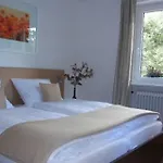 バルバラ ゲストハウス 3*